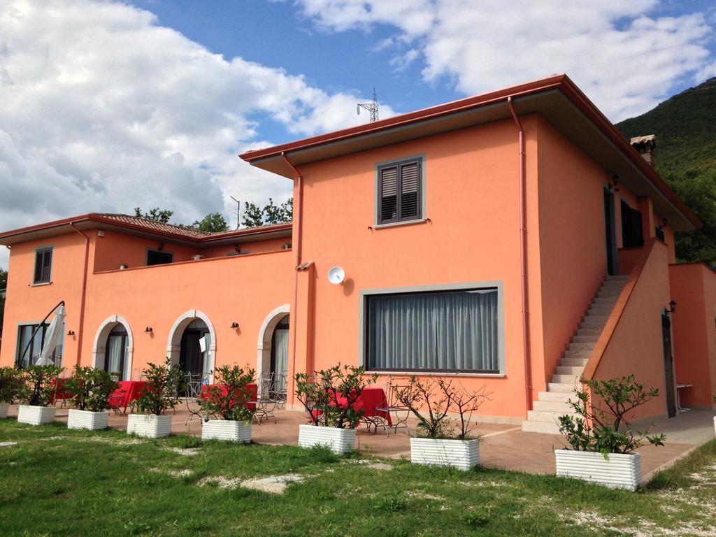 Salisu Country House Mignano Monte Lungo Exterior photo